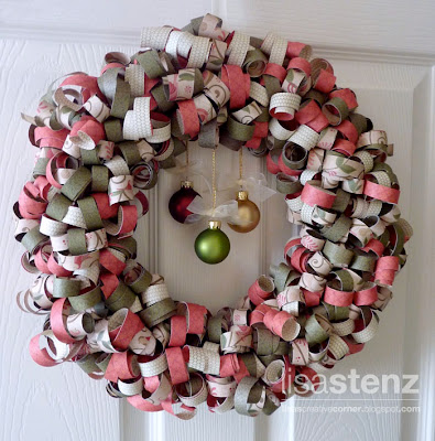 Curled Paper Christmas Wreath
